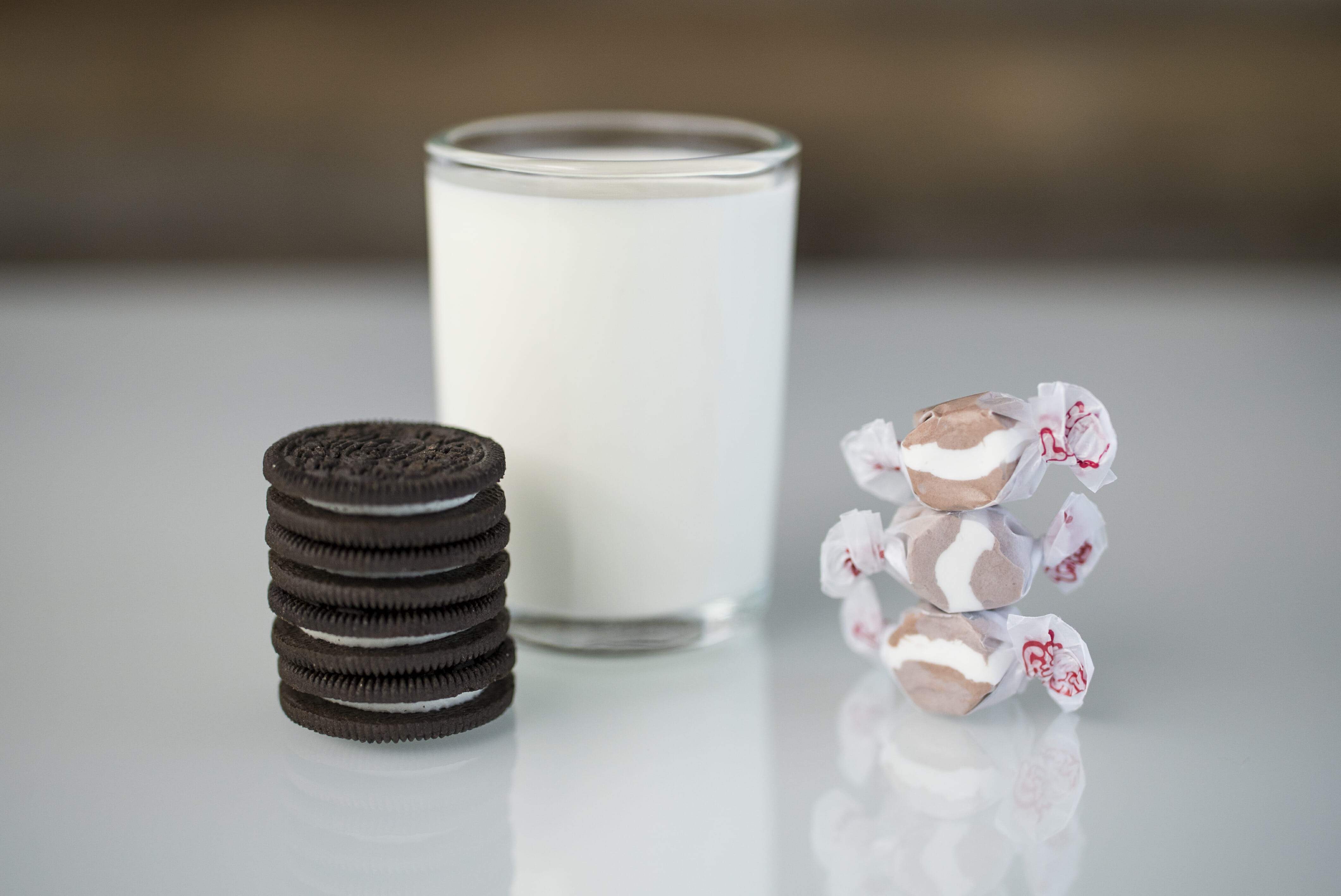 Cookies & Cream Taffy - Image 3